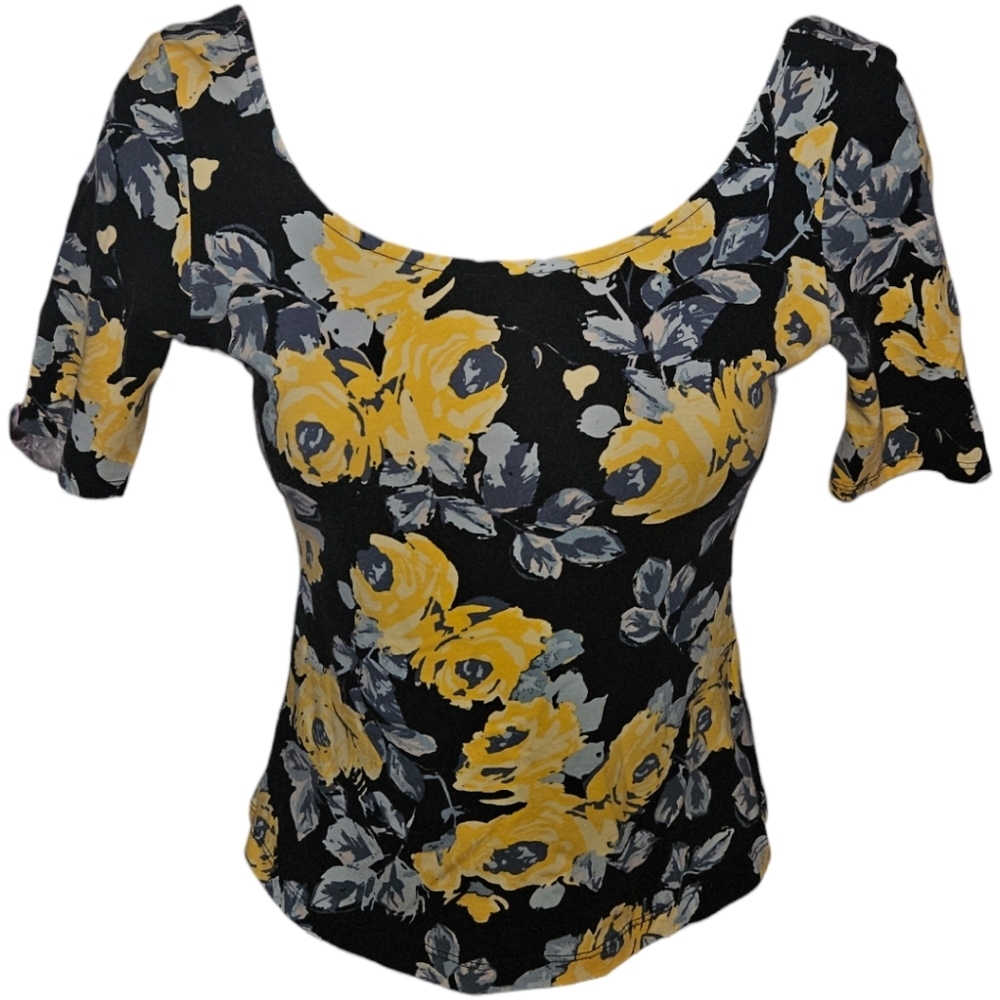Guess Floral Printed Crop Top